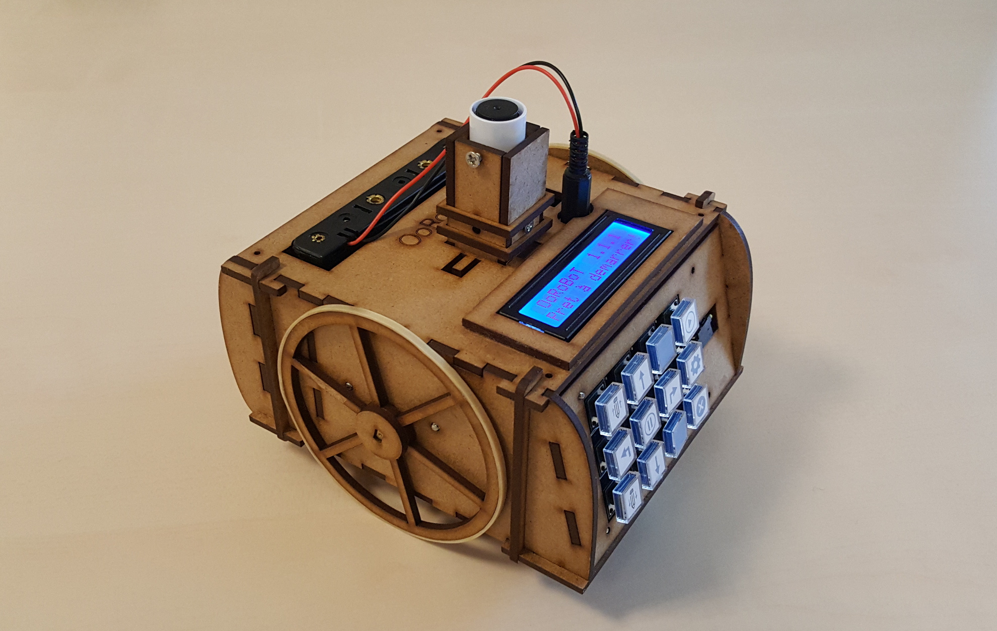 OoRoBoT, robot pour apprendre  programmer