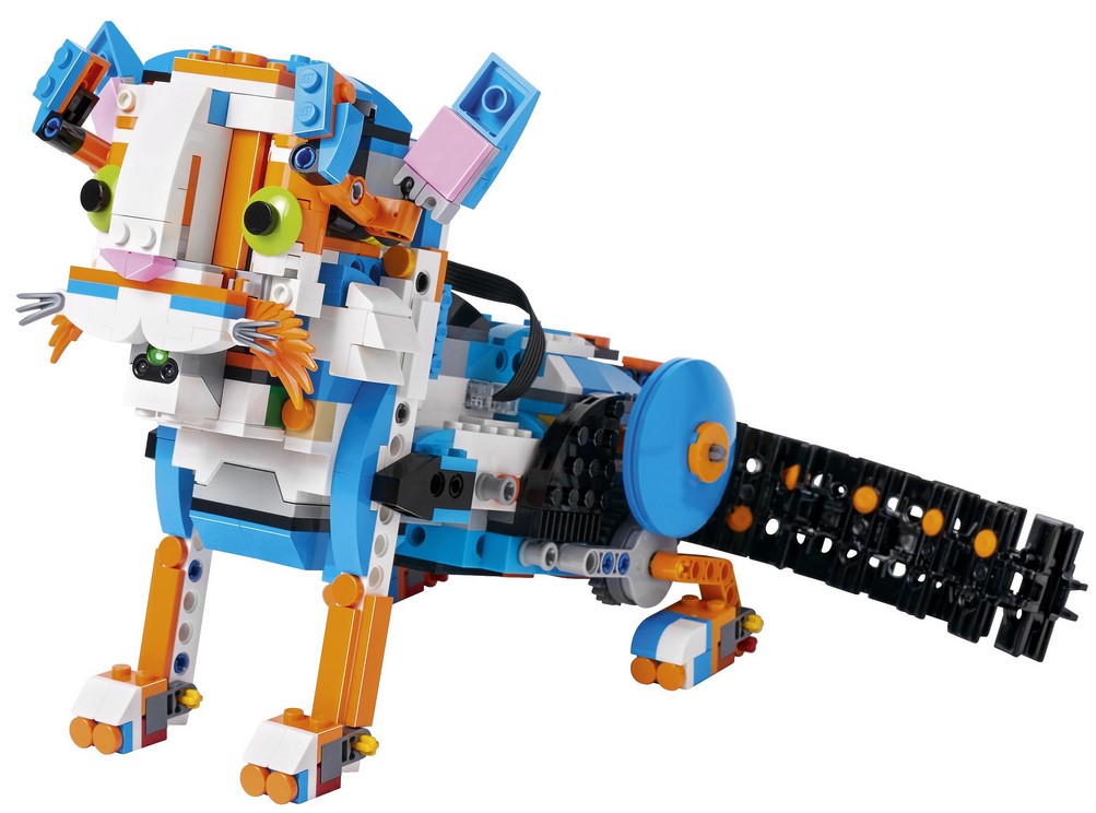 Frankie the cat lego boost