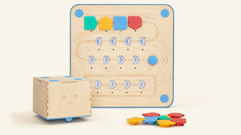 Cubetto, the educational robot from 3 years old