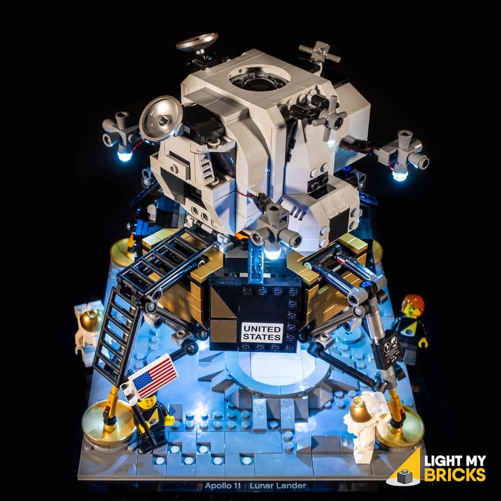 lego space lander