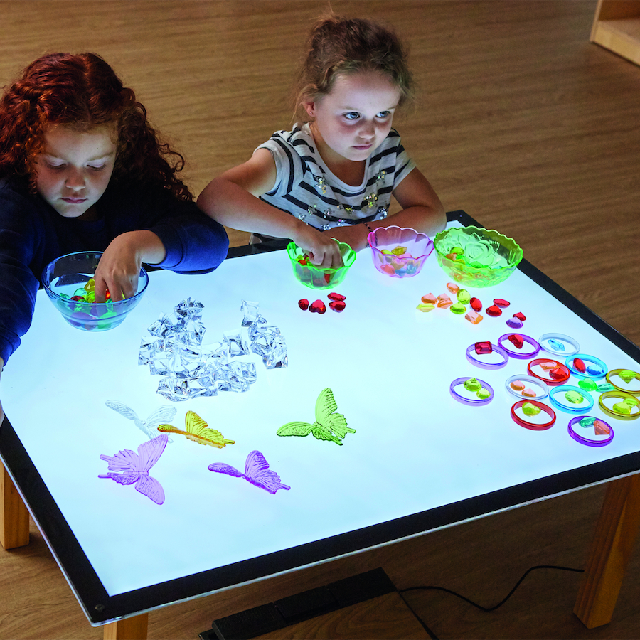 Extra slim light panels for classrooms