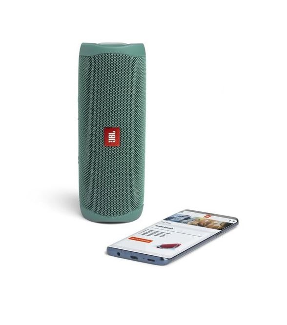 JBL Flip 5 portable and waterproof bluetooth speaker