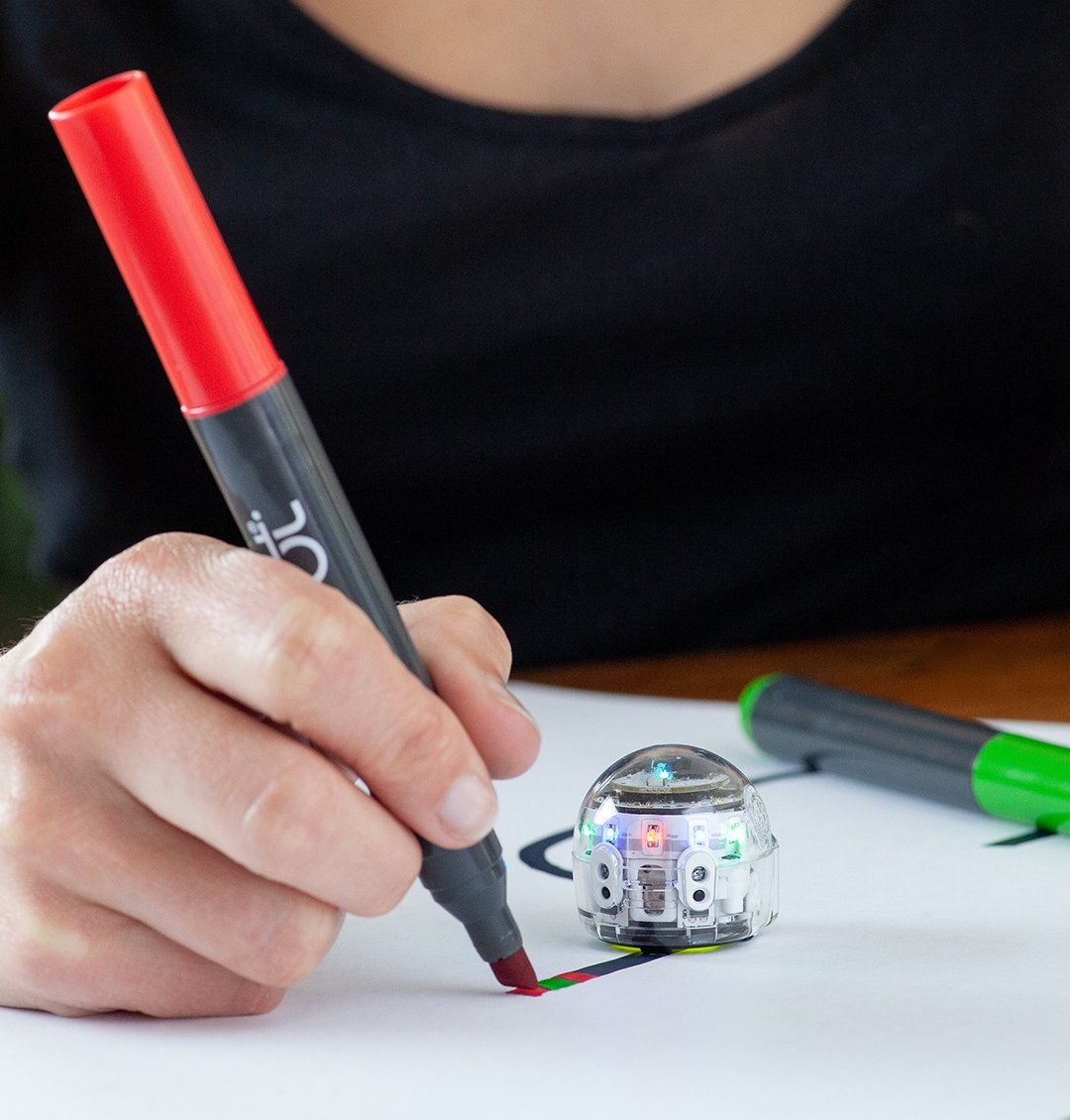 Hands On With the Ozobot Evo
