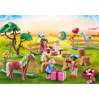 Playmobil Dcoration De Fte Avec Poneys 70997