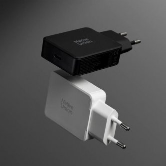 Native Union 70 W GaN Pocket Charger