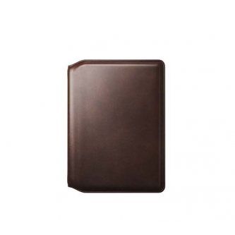 Nomad leather passport holder