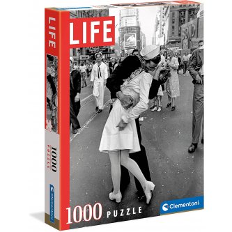 Puzzle Life Magazine The Kiss