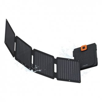 Xtorm SolarBooster 28W foldable solar panel
