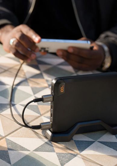 VERTPWR 25k mAh External Battery Obsidian Cygnett