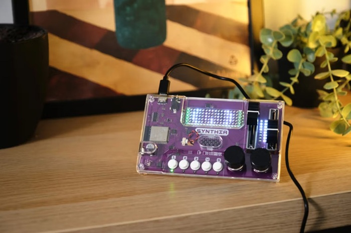 Circuitmess Synthia 2.0