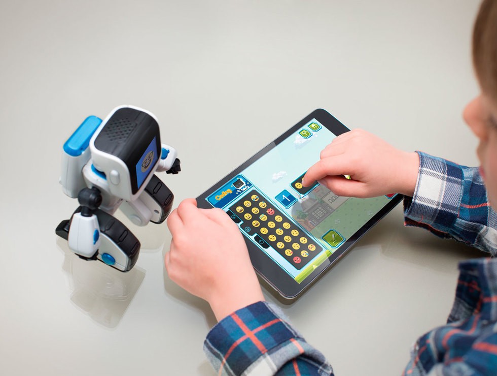 wowwee coji the coding robot toy