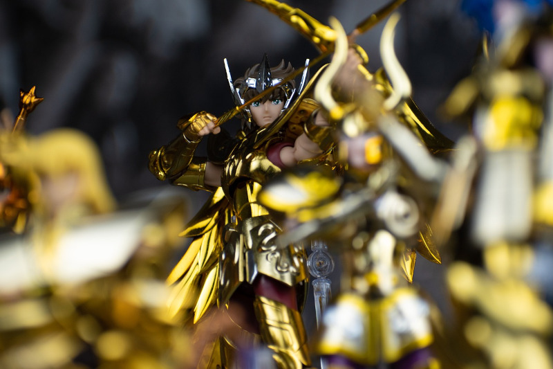 SAINT SEIYA - Seiya - Figurine Saint Cosmos Memoir Pegasus 17cm :  : Figurine Banpresto Chevaliers du zodiaque