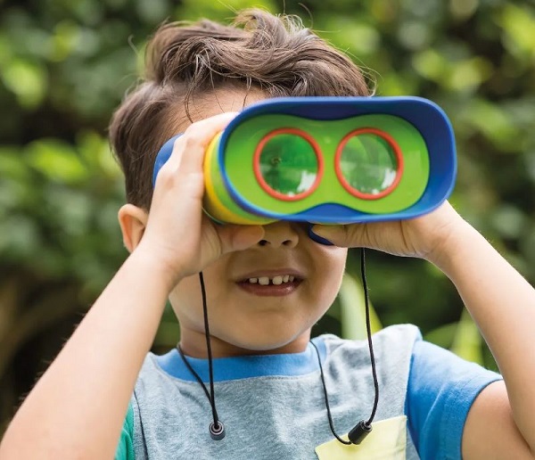 GeoSafari Jr. educational binoculars