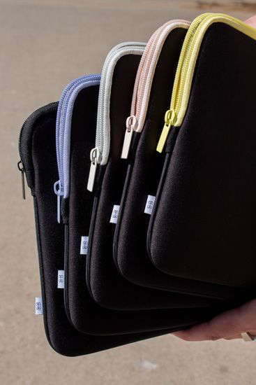 Housse MacBook NEO Basics Life Perfect Fit MW