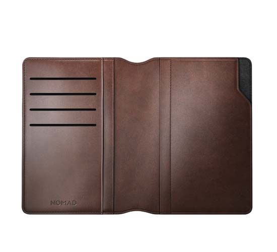 Nomad leather passport holder