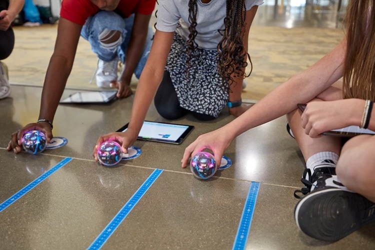 Sphero BOLT+ robot displaying LED animations and used for programming activities