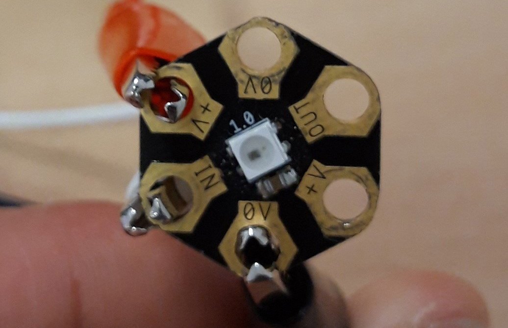 connexion LED microbit buggy Kitronik