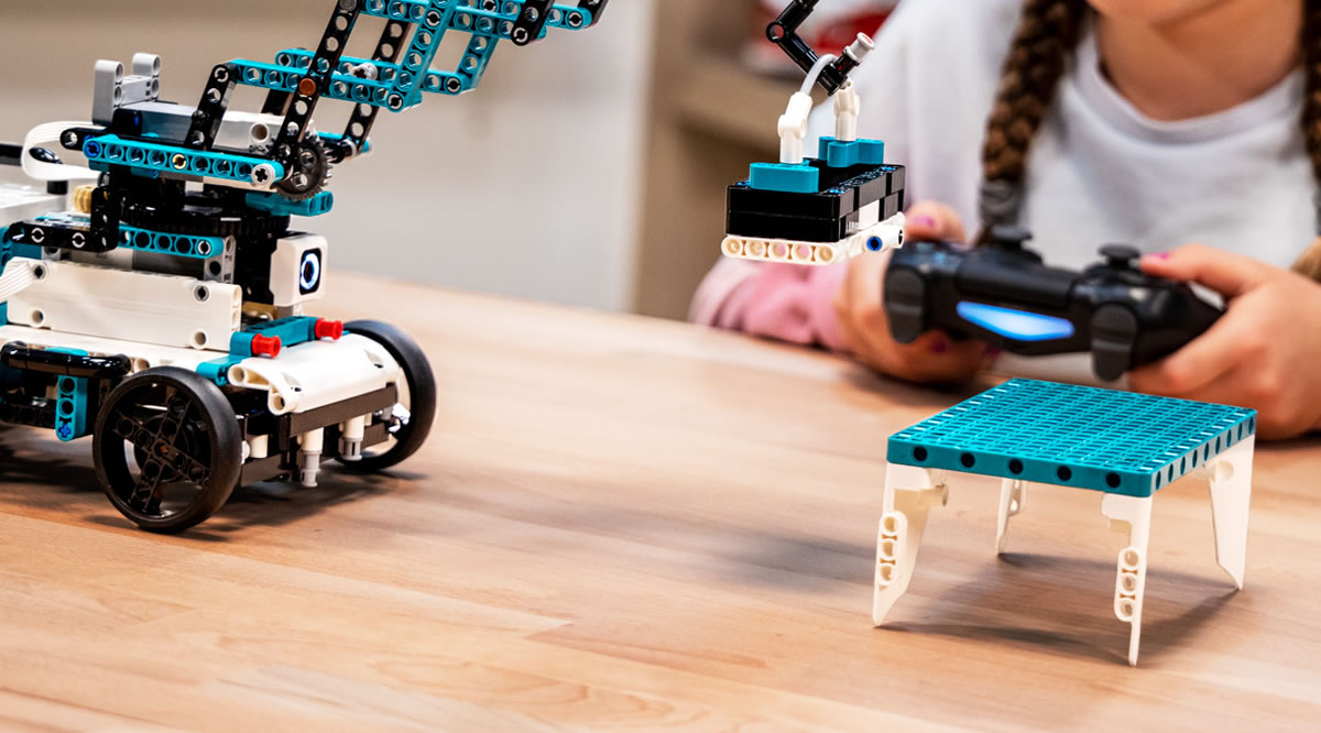 controller LEGO Mindstorms Robot inventor 51515
