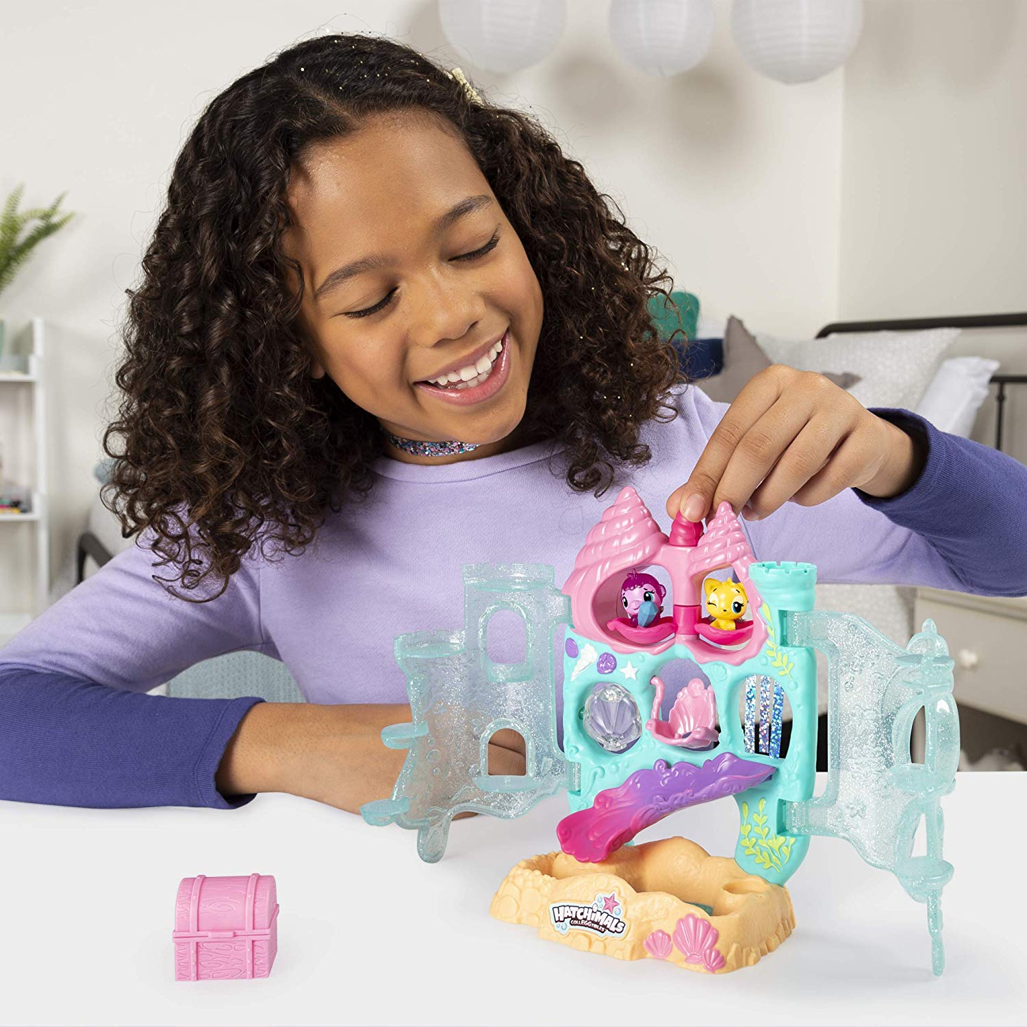 Hatchimals coral castle